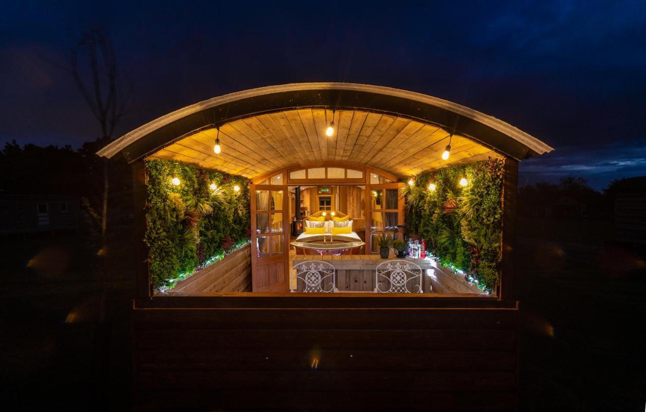 Ashwood Shepherd Hut -Ockeridge Rural Retreats Leilighet Worcester Eksteriør bilde